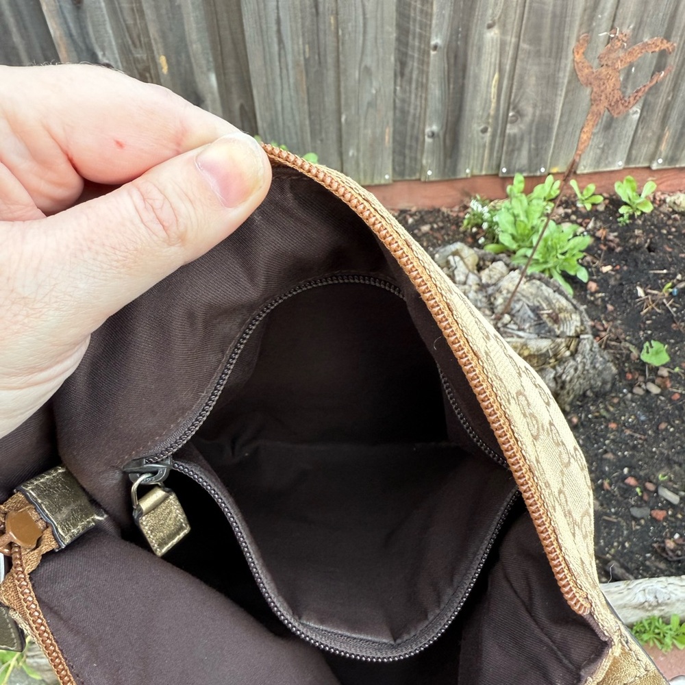 Gucci Messenger Bag with COA and dust bag. - Picture 11 of 12